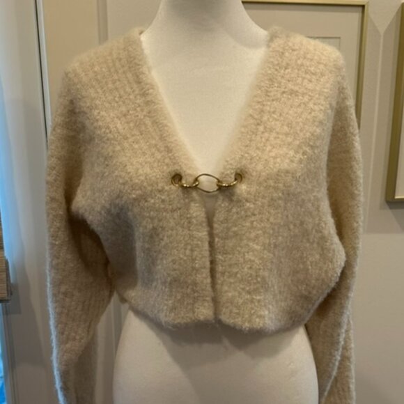 Short Cream Fuzzy Classy Front Closure Sweater - Size XS - Wild Fable - Picture 1 of 2